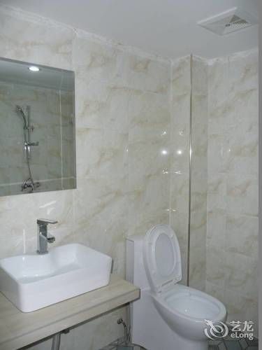 Guilin Jingyue Hotel Экстерьер фото